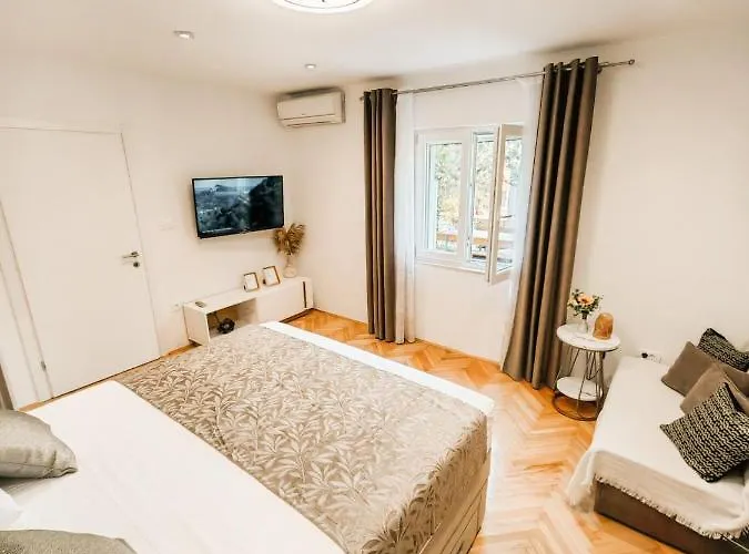 Apartman Desire