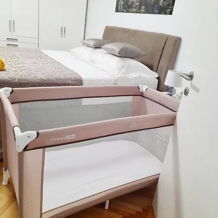 Desire Apartment Split